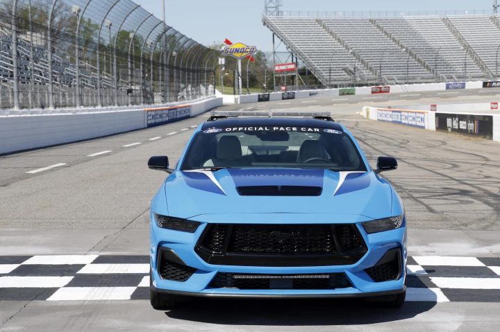2024 Ford Mustang Pace Car - Exterior 003 - Front