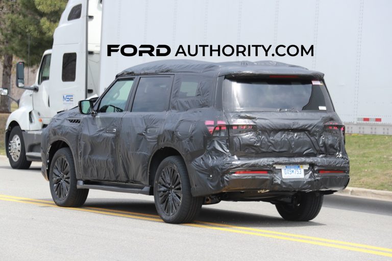 Infiniti Qx Spied As Upcoming Lincoln Navigator Rival