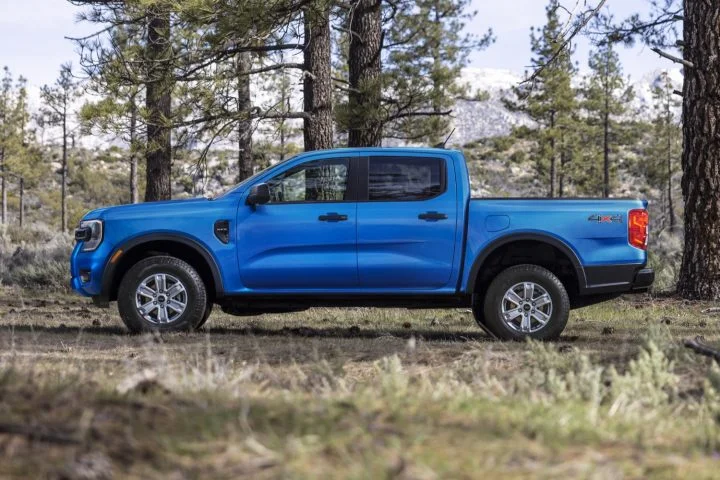 2024 Ford Ranger driver's side view