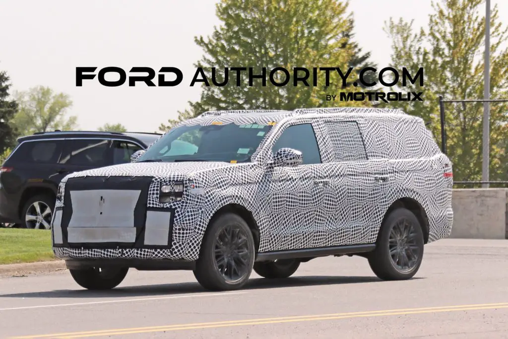 Redesigned 2025 Ford Expedition Taillights Spotted: Photos