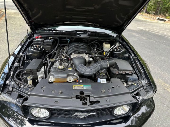 2007 Ford Mustang GT With 20K Miles - Engine Bay 001