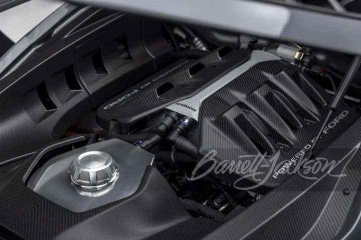 2019 Ford GT Carbon Series Barrett-Jackson 2023 Las Vegas Auction - Engine Bay 001