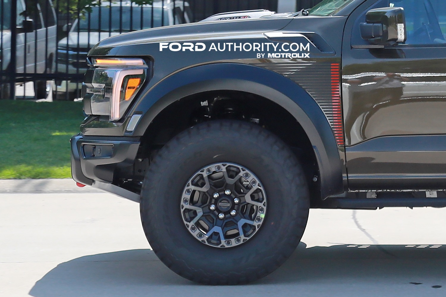 2024 Ford F150 Raptor R Spotted With New Graphics, Paint