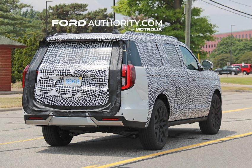 Redesigned 2025 Ford Expedition Taillights Spotted Photos