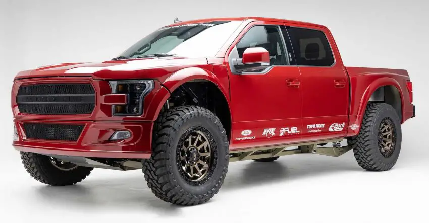 Factory Five XT-1 Pre-Runner F-150 - Exterior 001 - Front Three Quarters