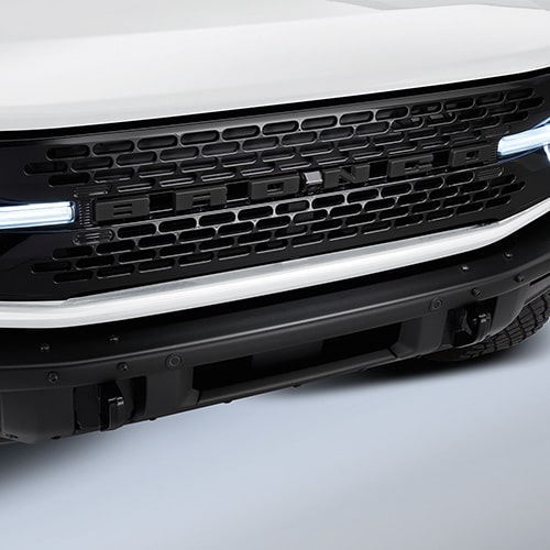 Ford Bronco Black Grille Lettering Overlay Kit - Exterior 001 - Front Three Quarters