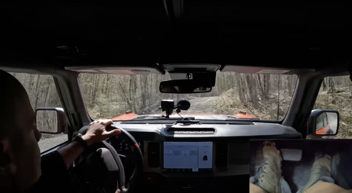 Ford Bronco Raptor Rally Test - Interior 001