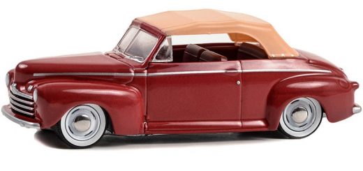 Greenlight Collectibles 1946 Ford Super De Luxe Diecast From Home Improvement - Exterior 001 - Front Three Quarters