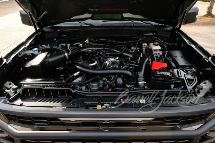 Maxlider Edition Ford Bronco Raptor - Engine Bay 001