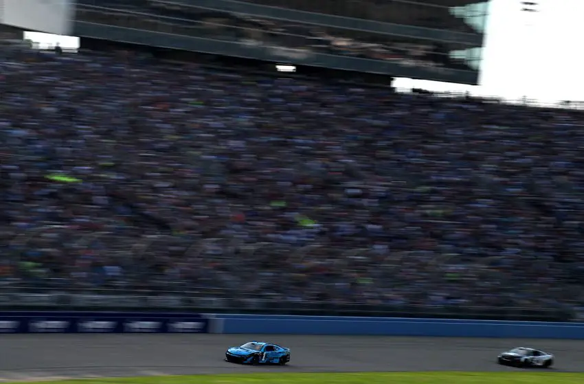 No 12 Nascar Ford Hammers Wall At Nashville 2023 Video