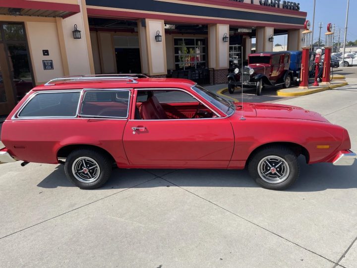 1978 Ford Pinto Wagon With 23K Miles - Exterior 003 - Side