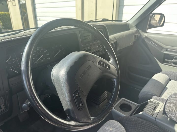 1991 Mazda Navajo LX - Interior 001