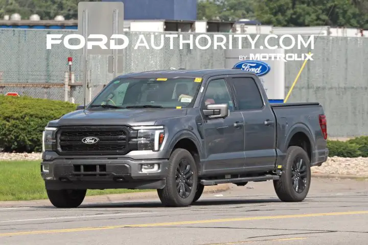 40,000 Ford F-150 Trucks May Be Missing Their Blue Oval Badges: WSJ