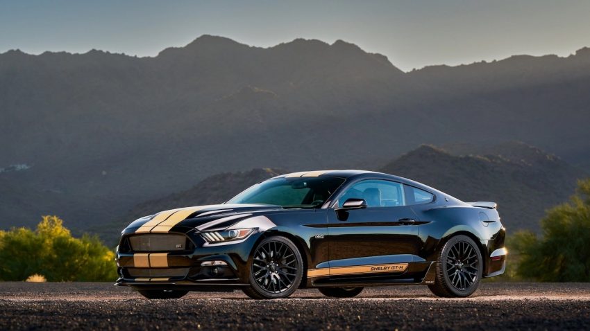 206-Mile 2016 Ford Mustang Shelby GT-H - Exterior 001 - Front Three Quarters