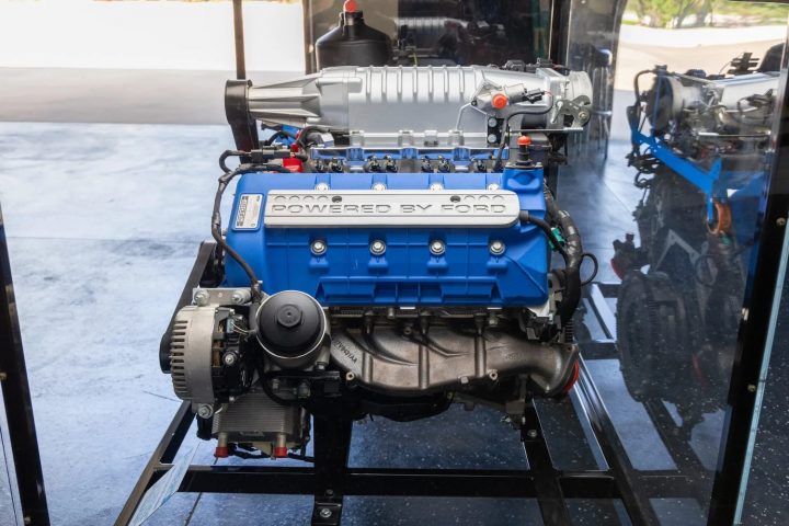First-Generation Ford GT Supercharged 5.4L V8 Engine - Exterior 002 - Side