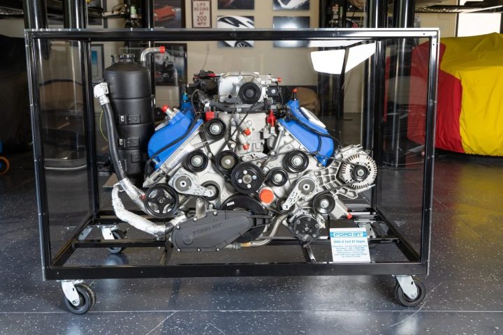 First-Generation Ford GT Supercharged 5.4L V8 Engine - Exterior 004 - Front