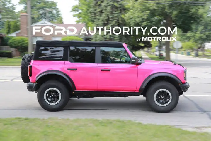 2022 Pink Ford Bronco Lifted, Digital Download, Bronco on a Beach