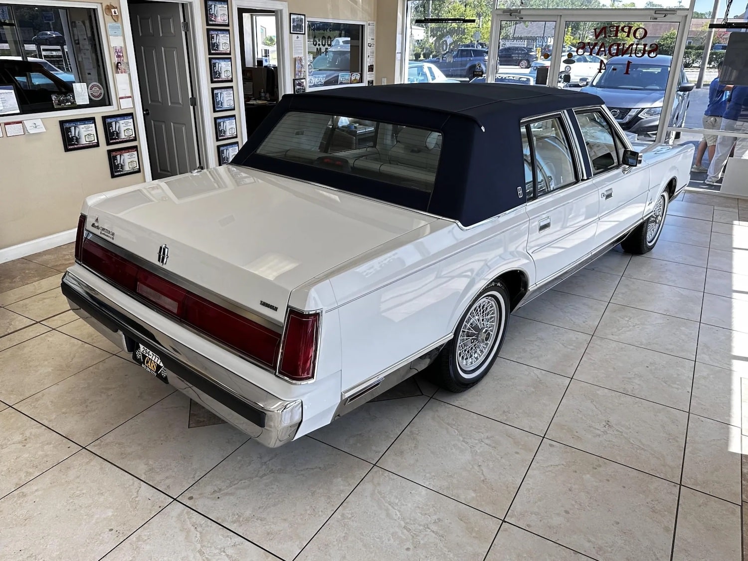 Limited Edition 1987 Lincoln Town Car Up For Auction