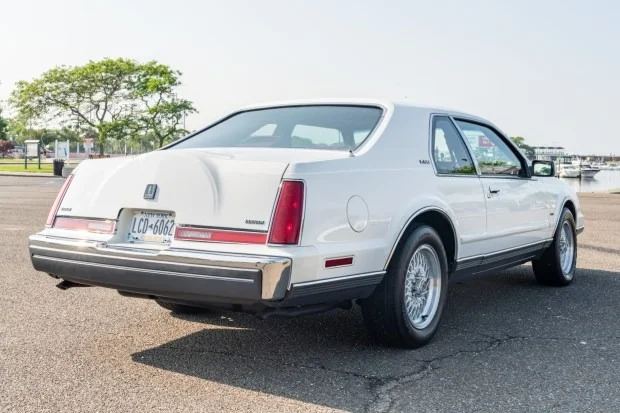 1991 Lincoln LSC