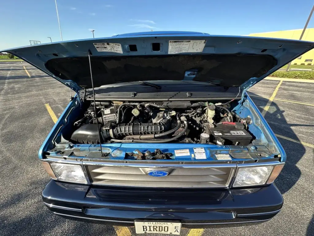 1993 Ford Aerostar XL With Just 48K Miles Up For Auction