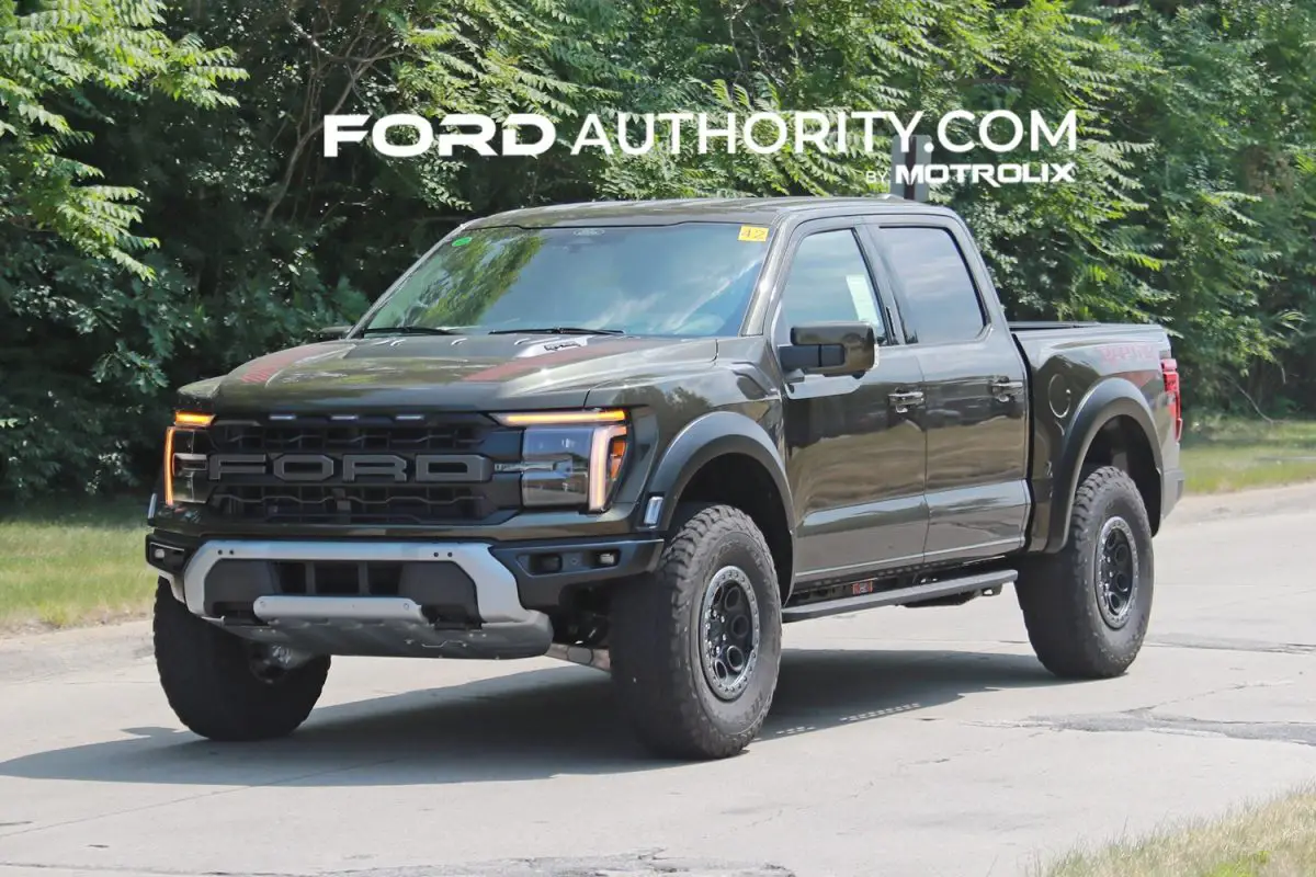 2024 Ford F-150 Raptor Spotted With New Modular Bumper