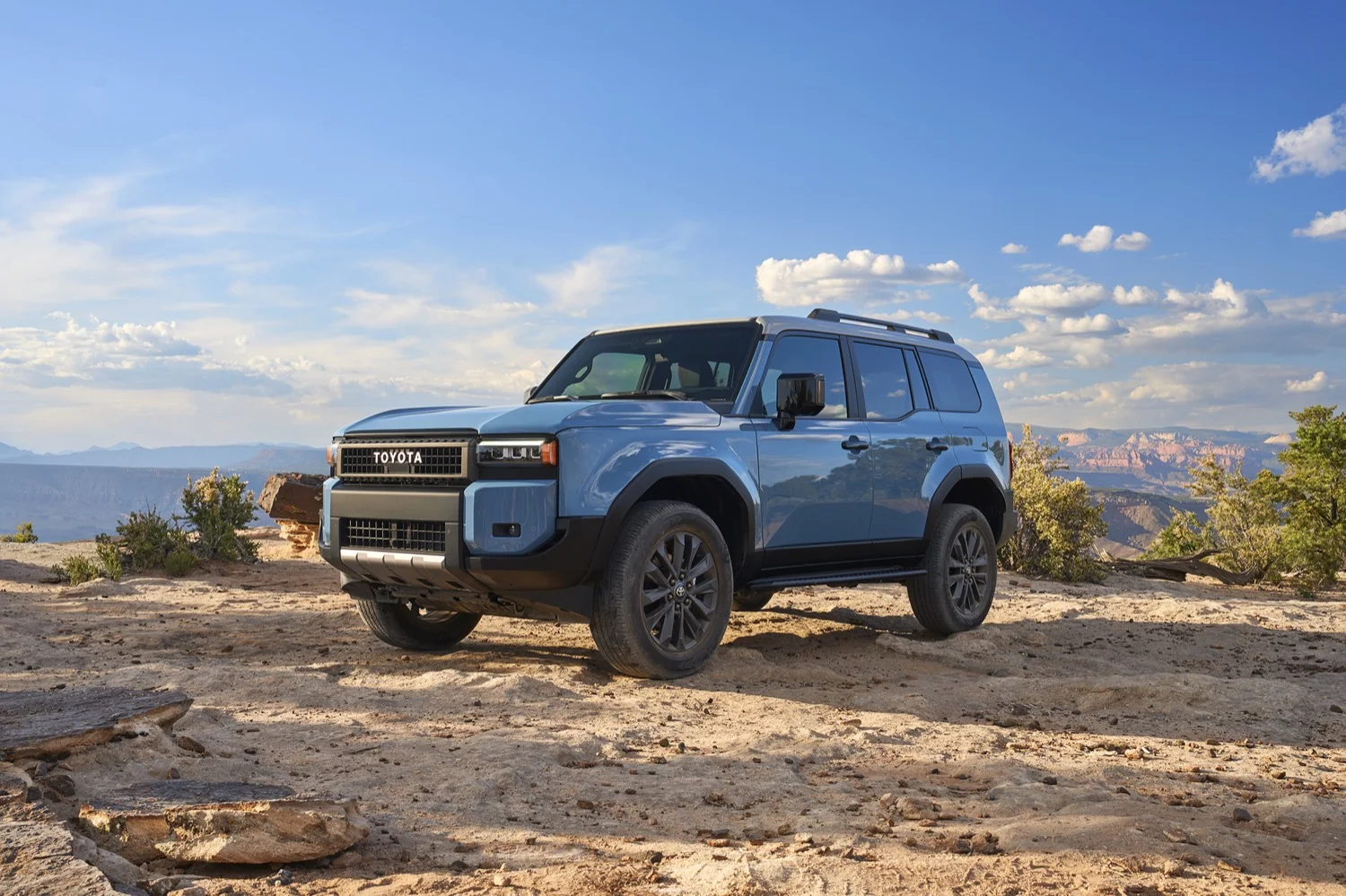 2024 Toyota Land Cruiser Debuts As AllNew Ford Bronco Rival