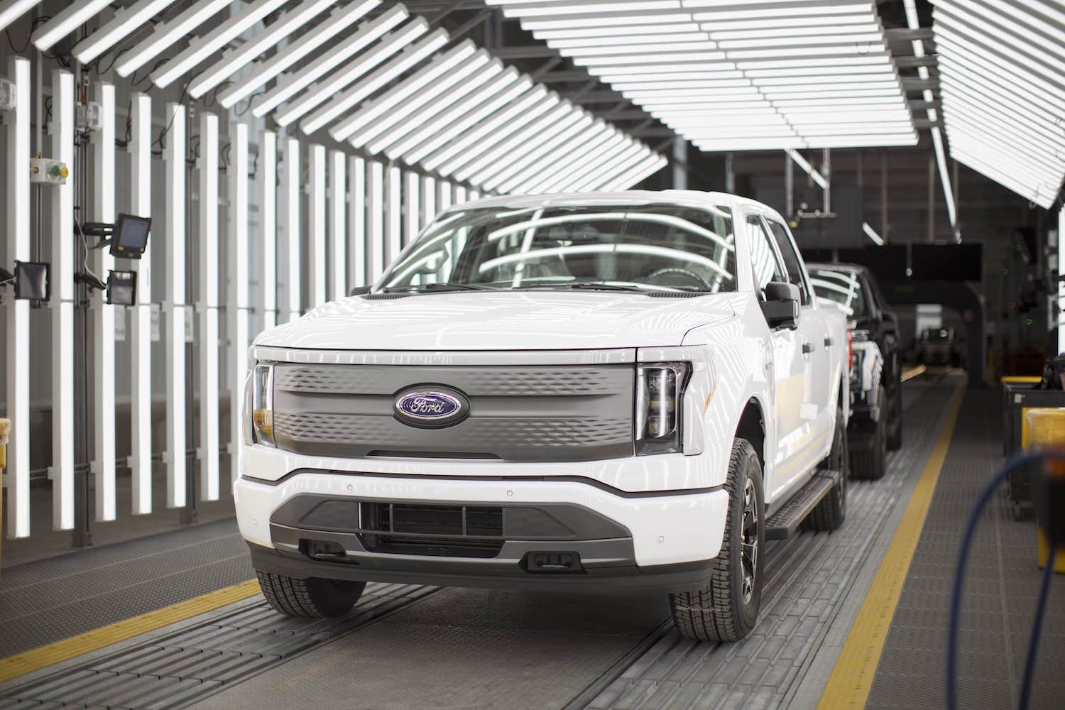 2023 Ford F-150® Lightning® Pro Electric Truck