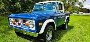 1973 Ford Bronco Pickup Conversion - Exterior 001 - Front Three Quarters