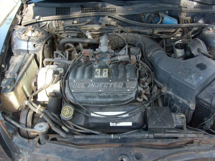 1988 Mercury Sable With 1950 Ford Exterior Parts - Engine Bay 001
