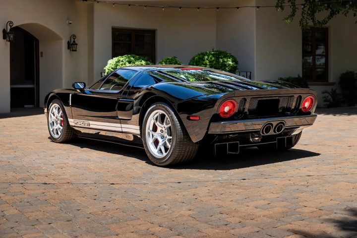 2005 Ford GT Owned By Meguiar's President Barry Meguiar - Exterior 002 - Rear Three Quarters