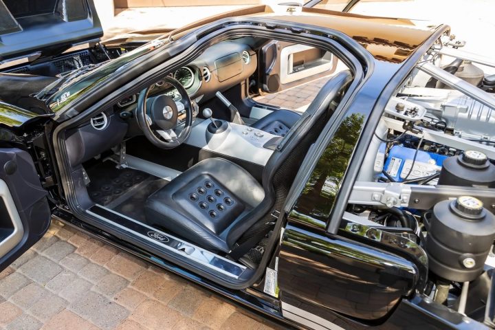 2005 Ford GT Owned By Meguiar's President Barry Meguiar - Interior 001
