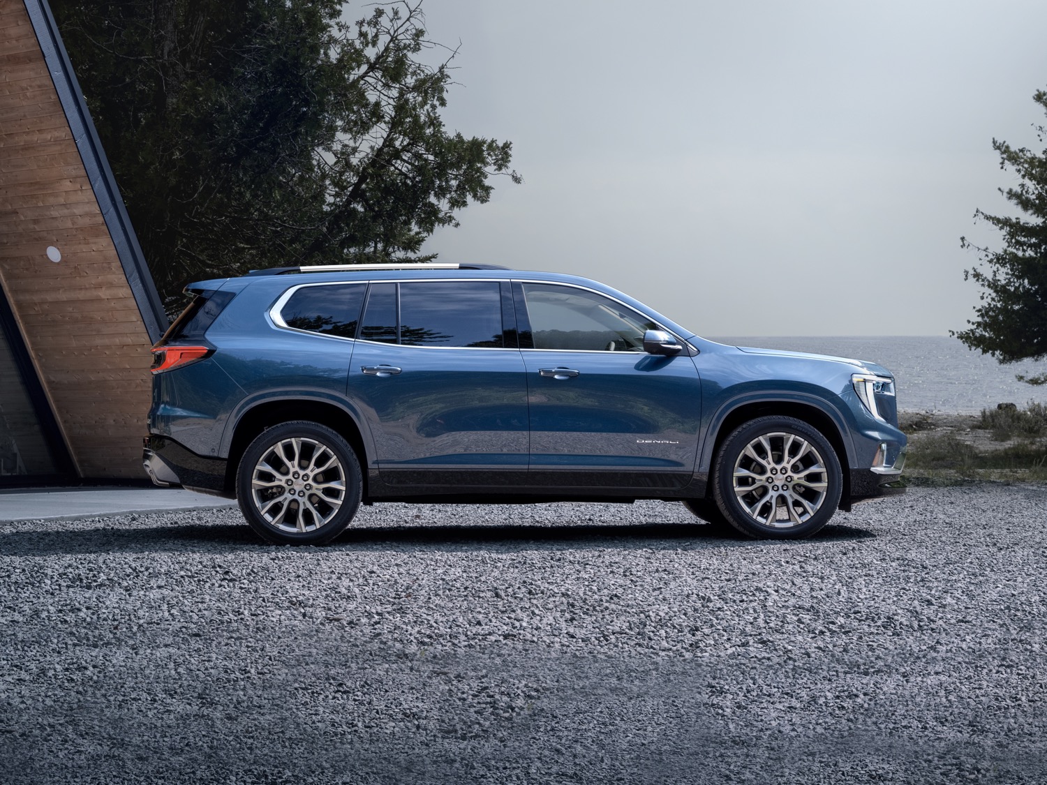 2024 GMC Acadia revealed