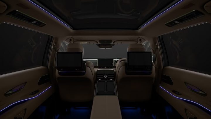 Toyota Century SUV - Interior 002
