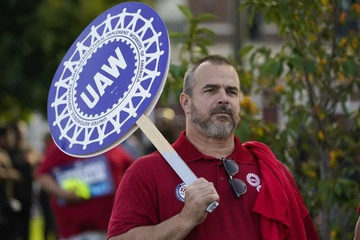 United Auto Workers UAW Strike Ford Michigan Assembly Plant