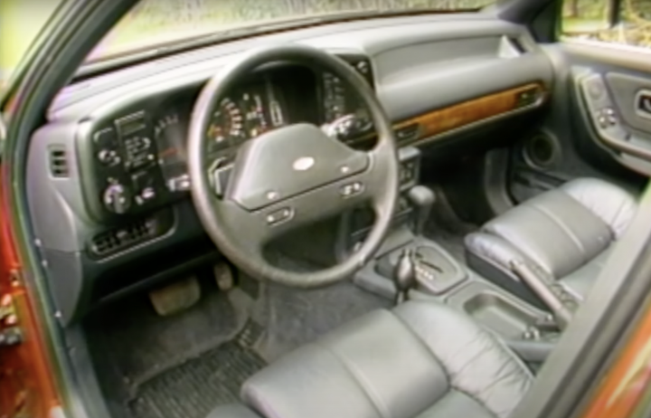 1988 Merkur Scorpio MotorWeek Retro Review - Interior 001