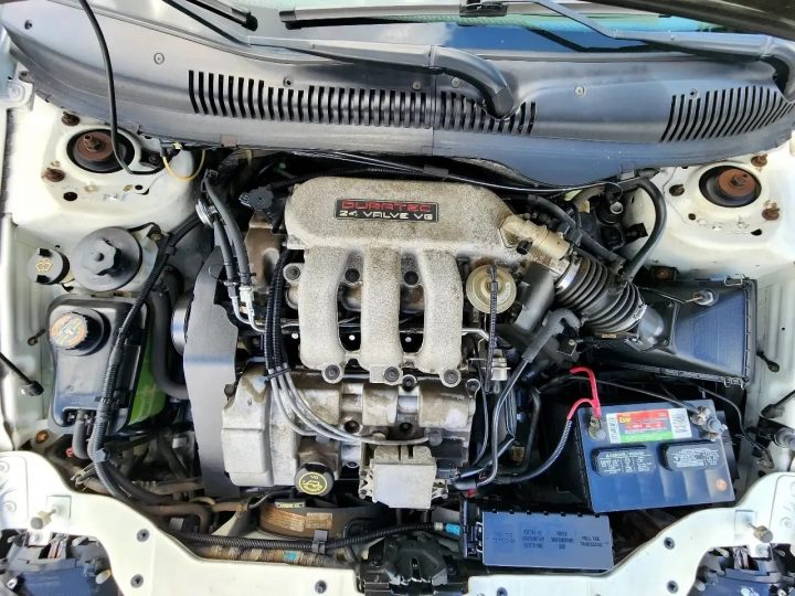 1999 Ford Taurus SE Wagon - Engine Bay 001