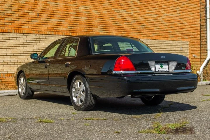 2011 Ford Crown Victoria With 33K Miles - Exterior 002 - Rear Three Quarters