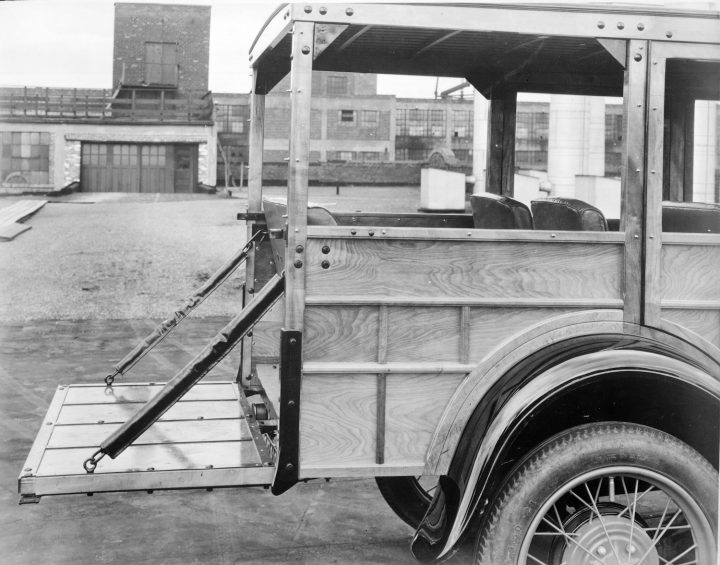 1929 Ford Model A Tailgate History - Exterior 001 - Side
