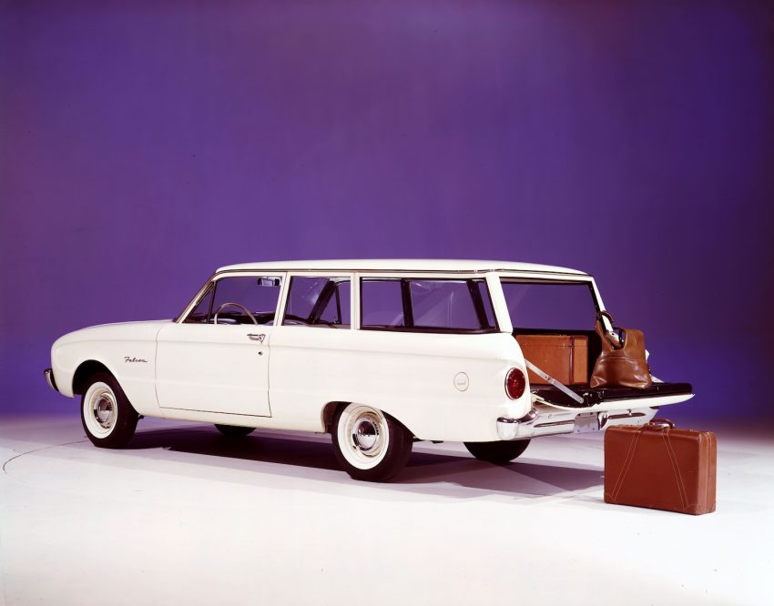 1960 Ford Station Wagon Tailgate History - Exterior 001 - Rear Three Quarters
