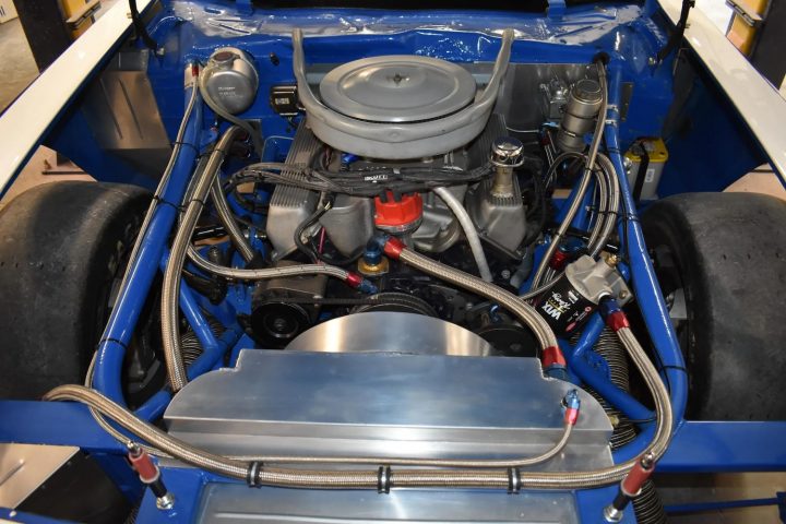 1976 Ford Torino NASCAR Race Car - Engine Bay 001