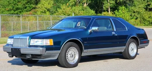 1992 Lincoln Mark VII LSC With 29K Miles - Exterior 001 - Front Three Quarters