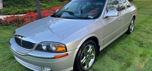 2002 Lincoln LS With 42K Miles - Exterior 001 - Front Three Quarters