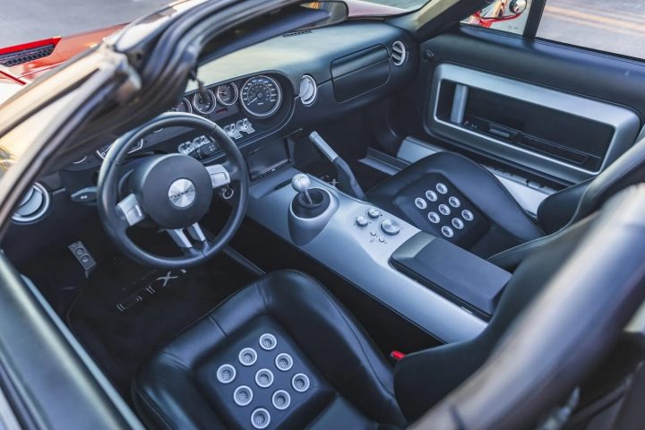 2005 Ford GTX1 - Interior 001