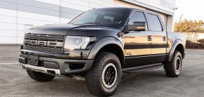 2013 Ford F-150 SVT Raptor With 33K Miles - Exterior 001 - Front Three Quarters