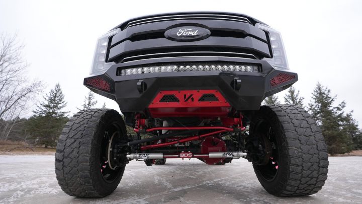 2019 Ford F-350 Super Duty Owned By CboysTV - Exterior 002 - Front Suspension