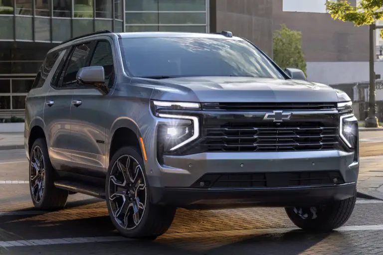 2025 Chevy Tahoe Debuts As Updated Ford Expedition Rival