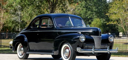George Foreman's 1941 Ford De Luxe Coupe - Exterior 001 - Front Three Quarters