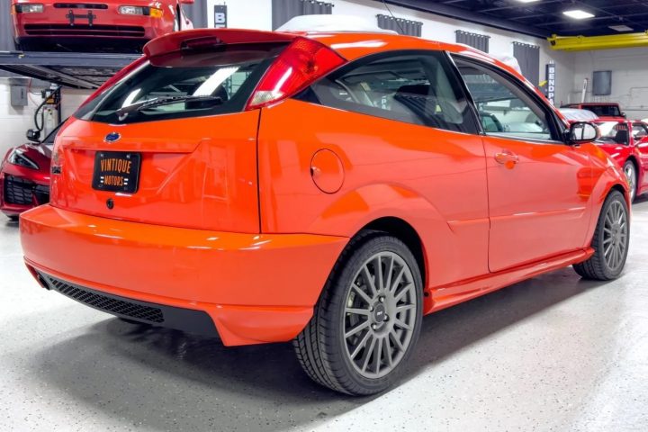 2003 Ford Focus ZX3 SVT With 345 Miles - Exterior 002 - Rear Three Quarters