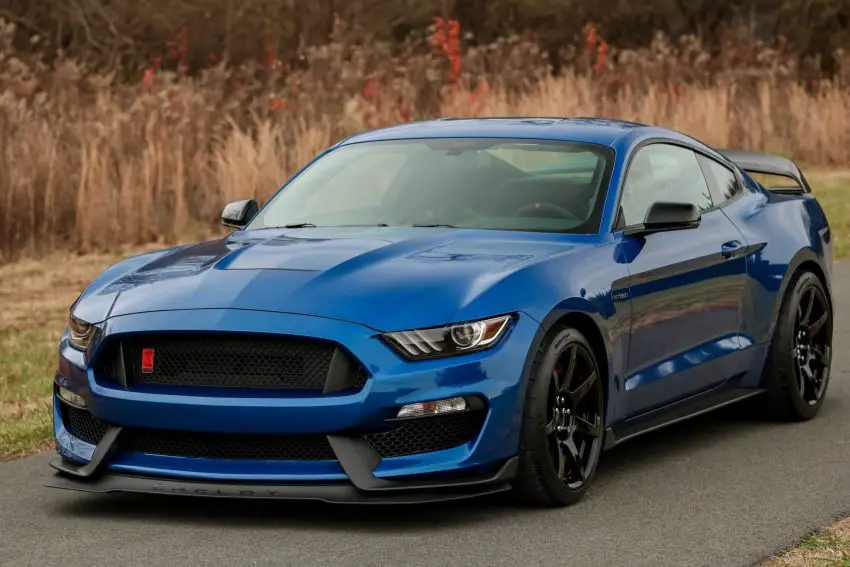 600-Mile 2019 Ford Mustang Shelby GT350R Up For Auction