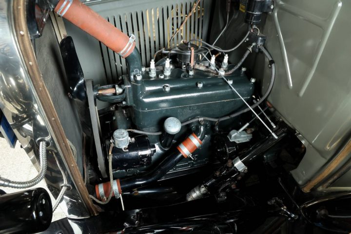 George Foreman's Ford Model A Cabriolet A400 - Engine Bay 001